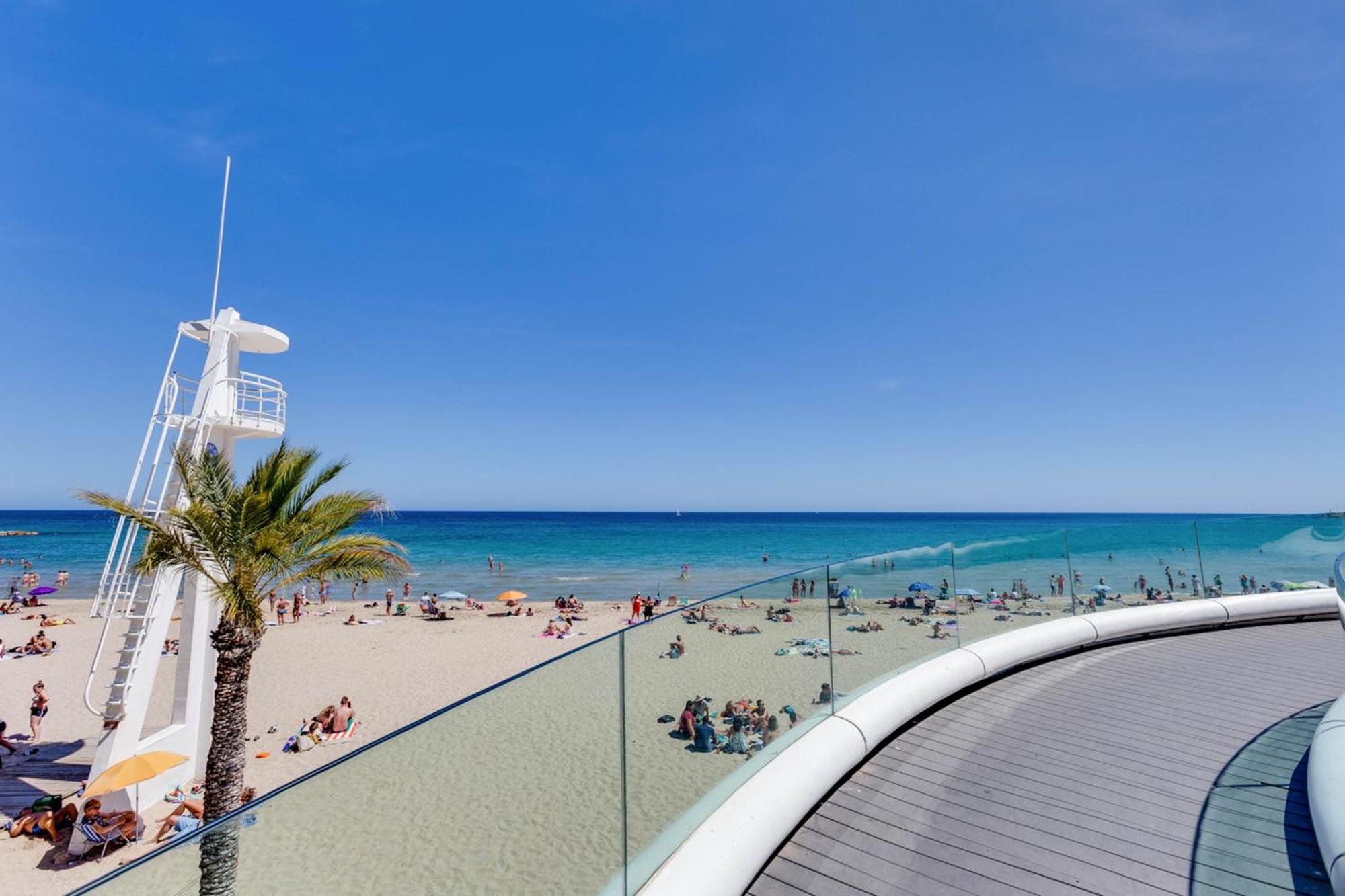 Hb Apartments - Mercado Central - Rambla Alicante - La Suite De La Playa Экстерьер фото
